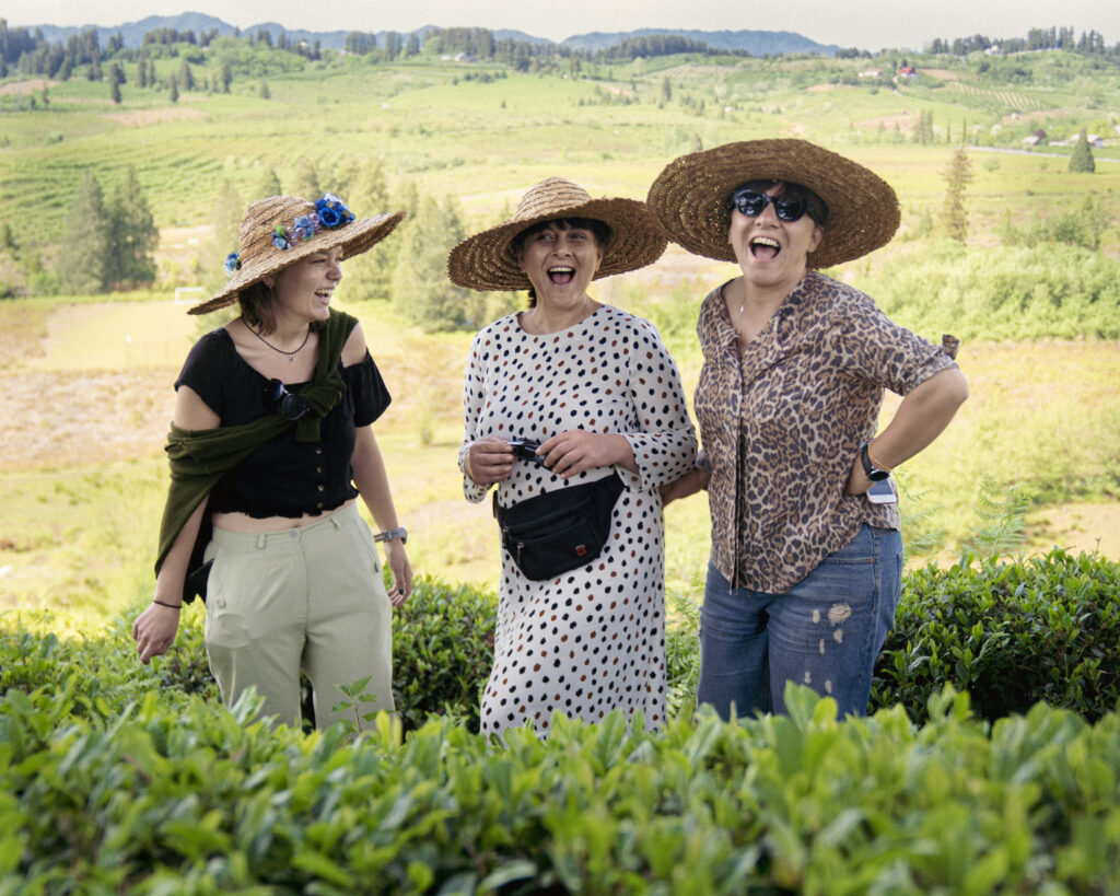 Lana and Inga Zhgenti, with Nela Nela founder Amy Jones